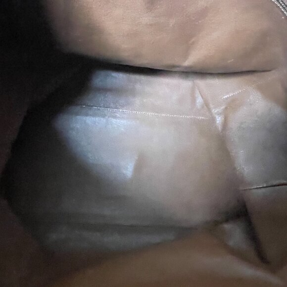 Weekend Tote - Picture 2 of 12